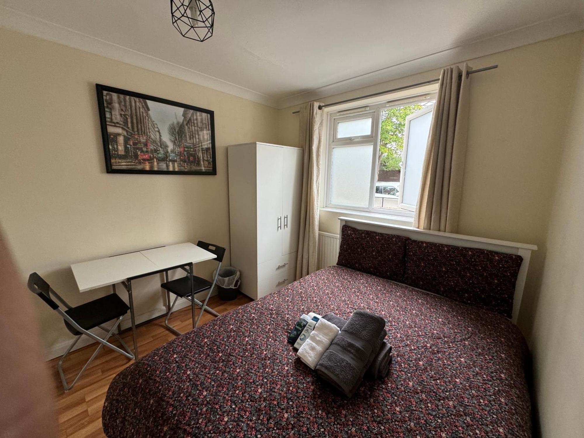Huge And Affordable 3 Bedroom Flat In Hammersmith For 7 People With Welcome Breakfast Londres Extérieur photo