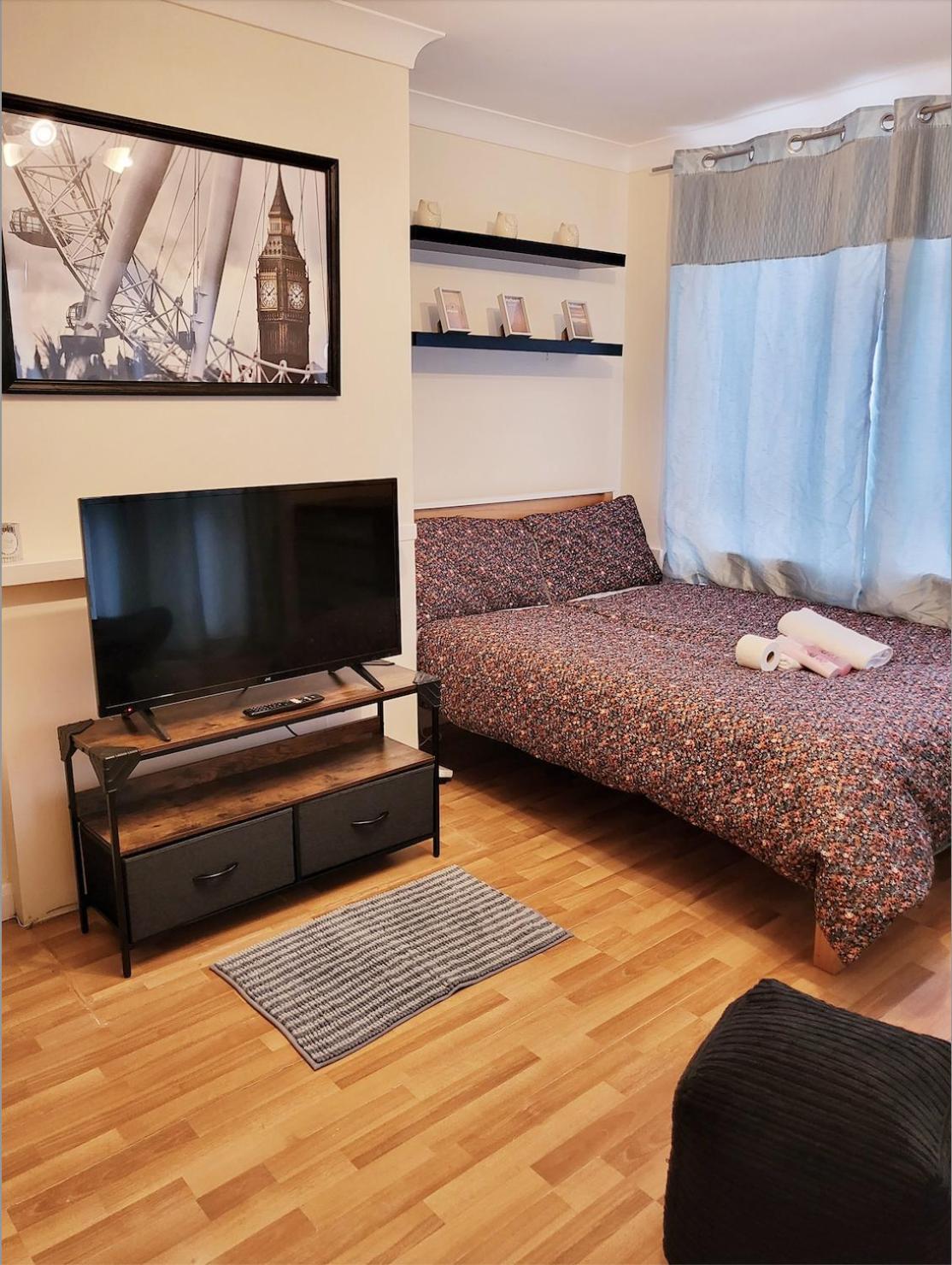Huge And Affordable 3 Bedroom Flat In Hammersmith For 7 People With Welcome Breakfast Londres Extérieur photo