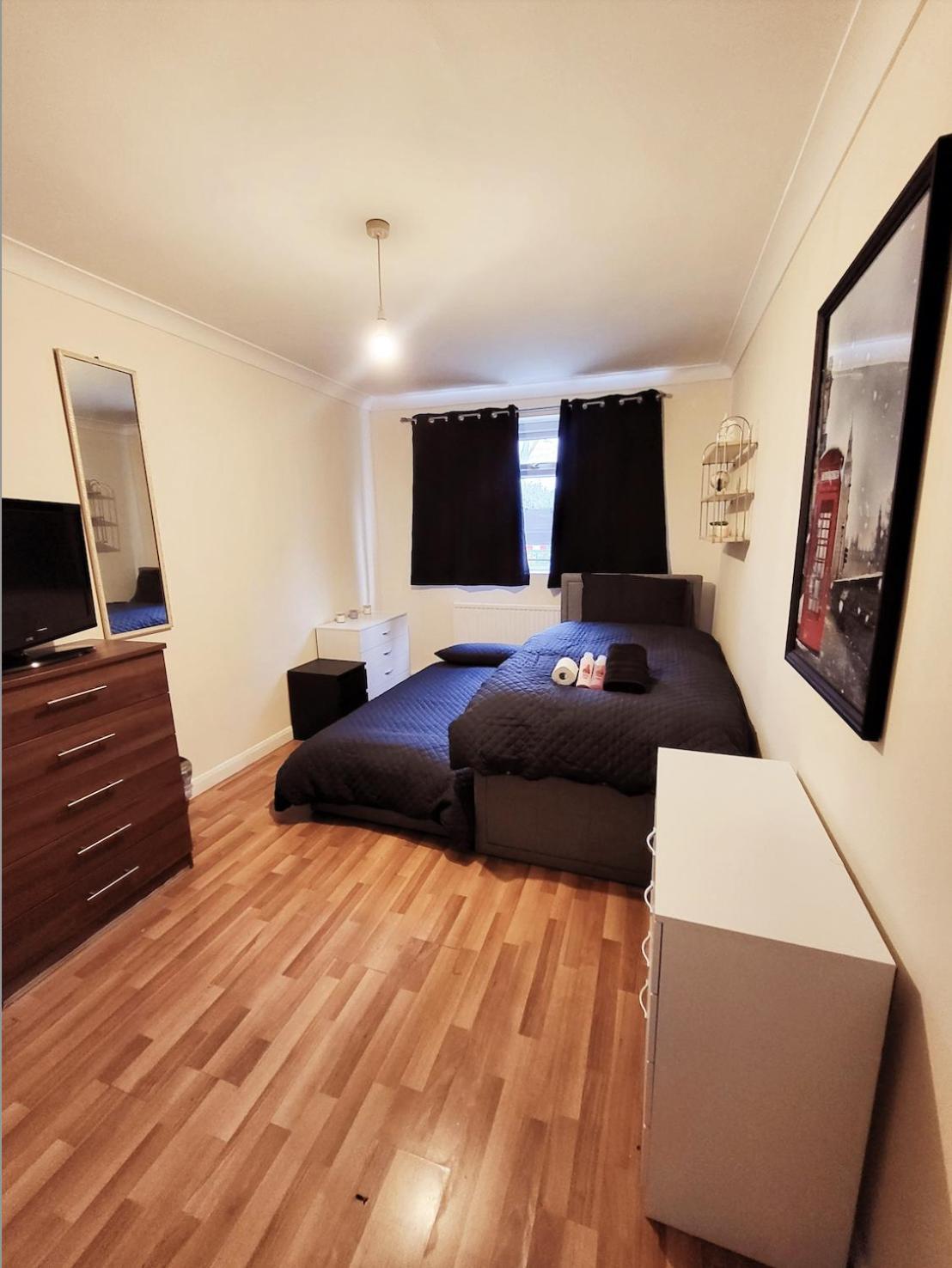 Huge And Affordable 3 Bedroom Flat In Hammersmith For 7 People With Welcome Breakfast Londres Extérieur photo