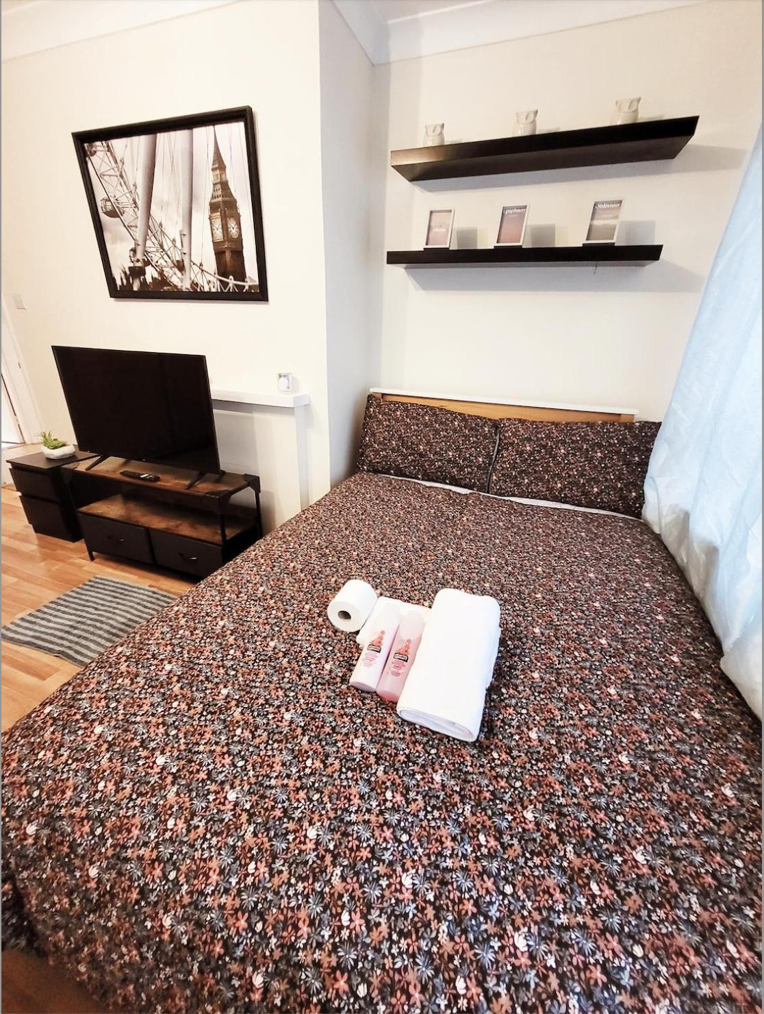 Huge And Affordable 3 Bedroom Flat In Hammersmith For 7 People With Welcome Breakfast Londres Extérieur photo