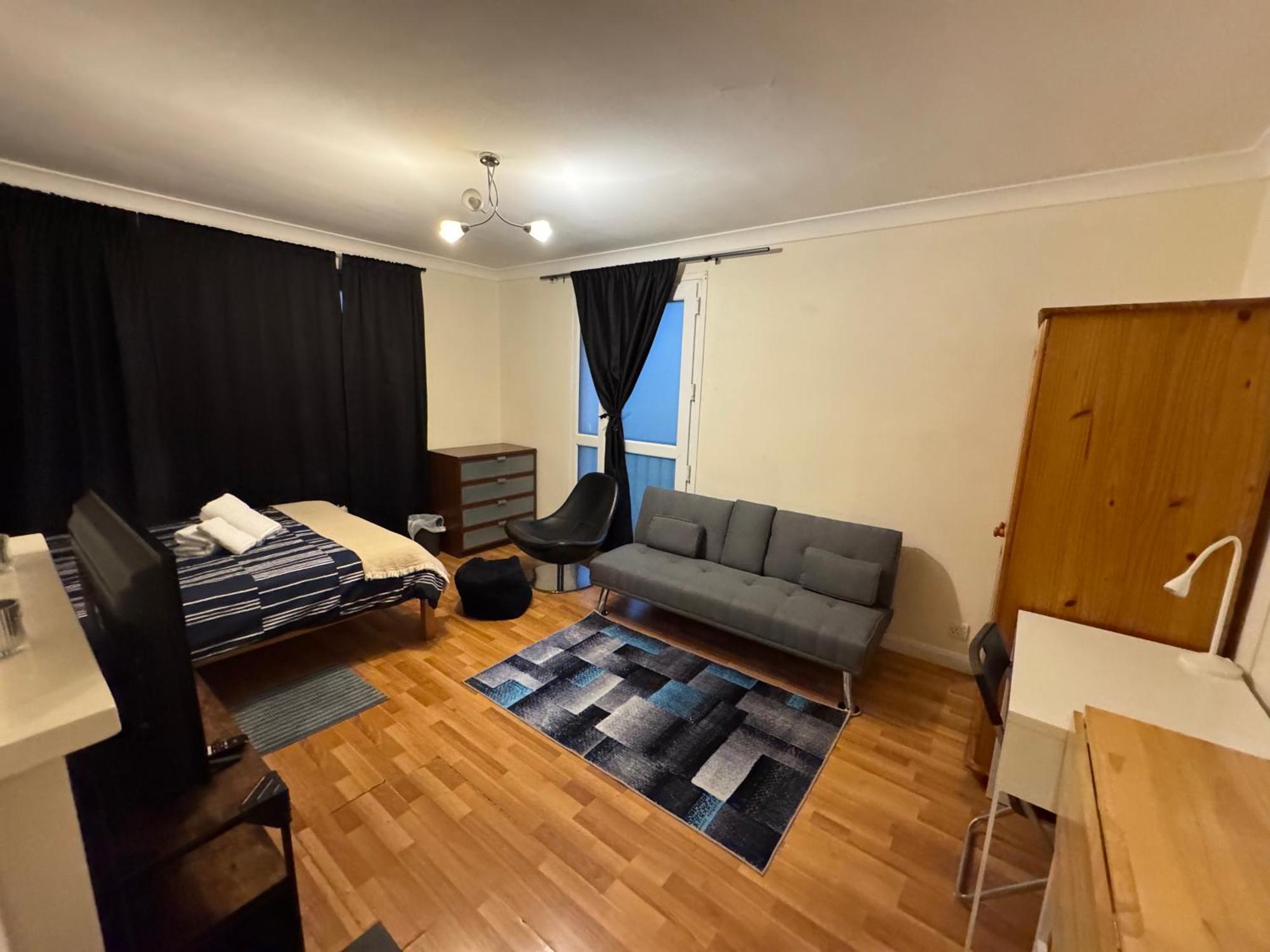 Huge And Affordable 3 Bedroom Flat In Hammersmith For 7 People With Welcome Breakfast Londres Extérieur photo